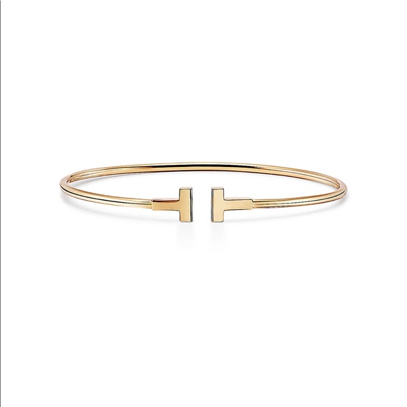 Tiffany & Co. Jewelry - Tiffany 18k T Wire narrow bracelet